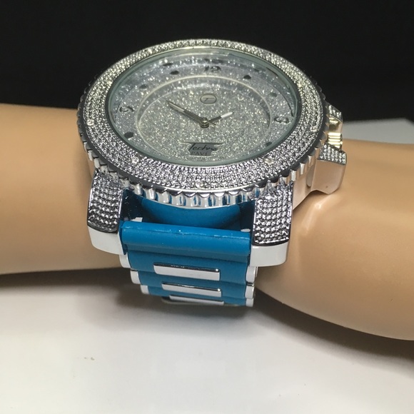 Watch - Picture 4 of 7